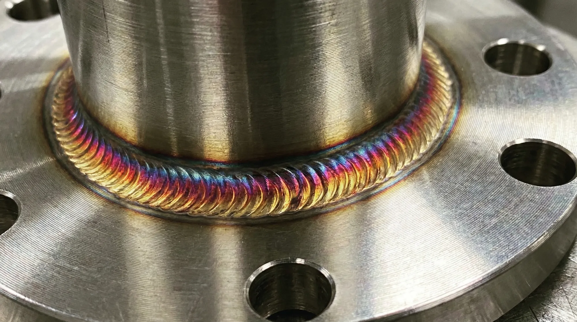 Spawanie TIG stali nierdzewnej — spoina precyzyjna Anntech